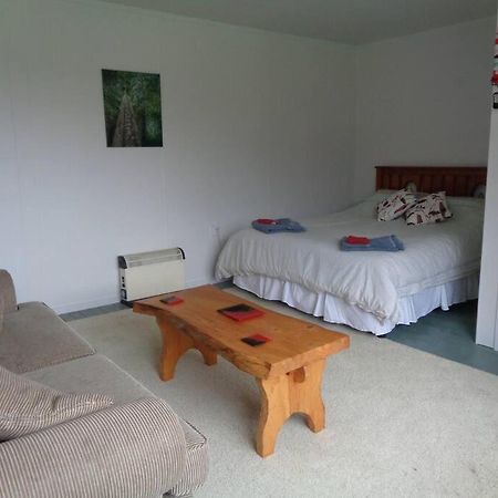 Appartement Rustic Woolshed à Owen River Extérieur photo